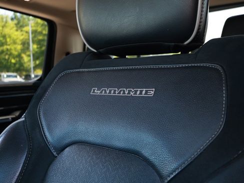 Used 2019 RAM 1500 Laramie AWD/4WD image 26