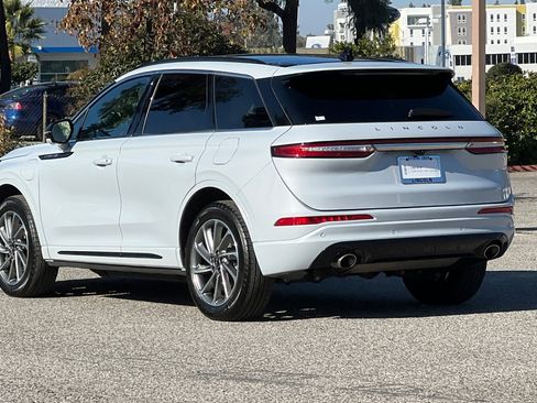 Used 2025 Lincoln Corsair Grand Touring w/ Equipment Group 301A image 6