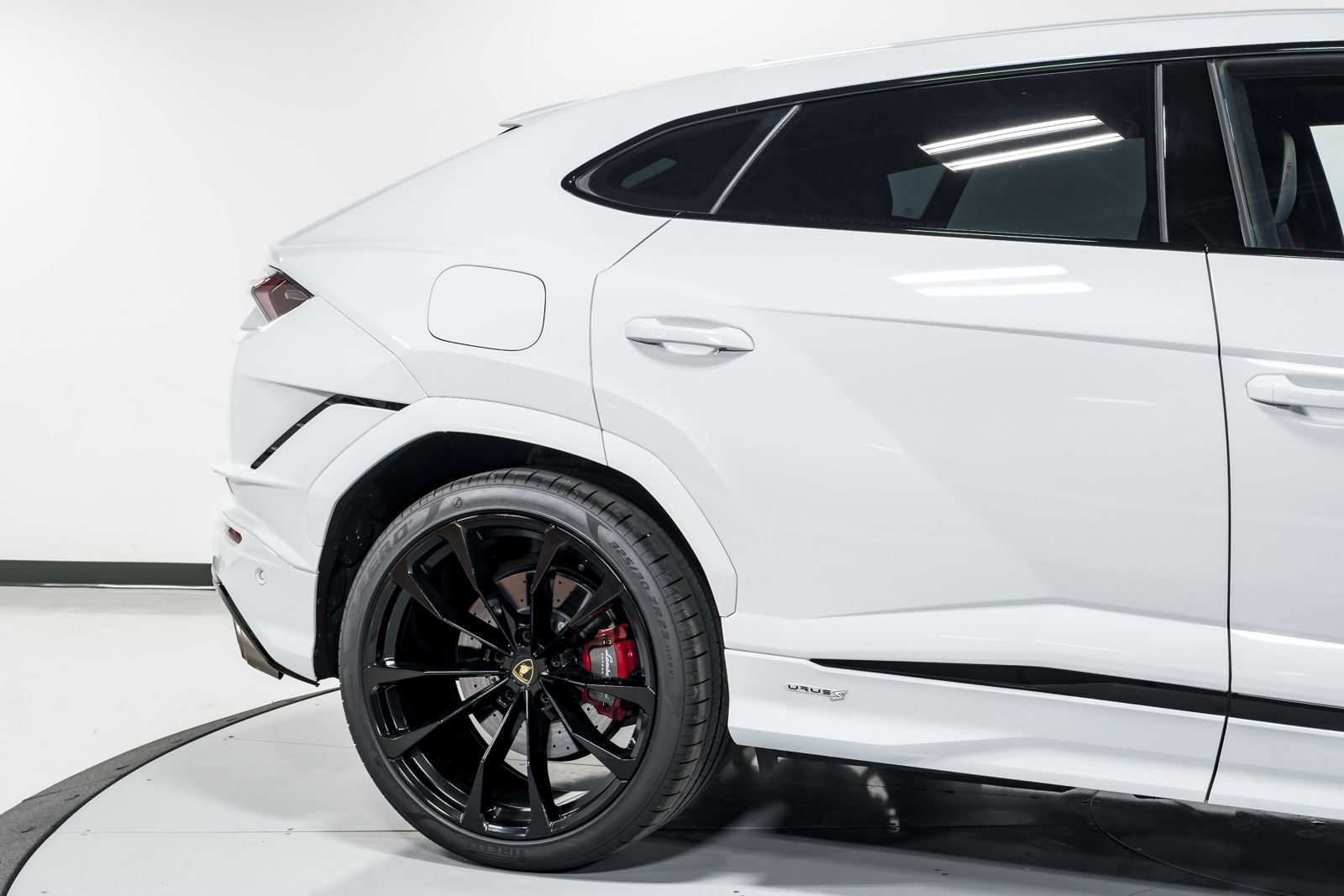 Used 2023 Lamborghini Urus S AWD/4WD image 57