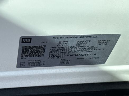 Used 2021 Chevrolet Traverse LT FWD image 30