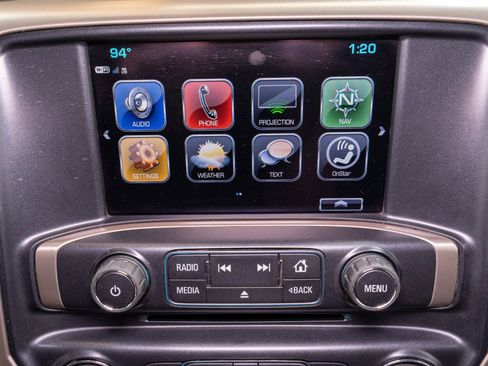Used 2019 GMC Sierra 2500 Denali w/ Duramax Plus Package AWD/4WD image 20