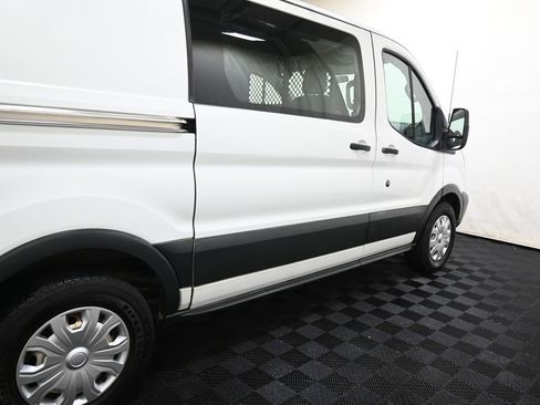 Used 2015 Ford Transit 150 130 Low Roof RWD image 15