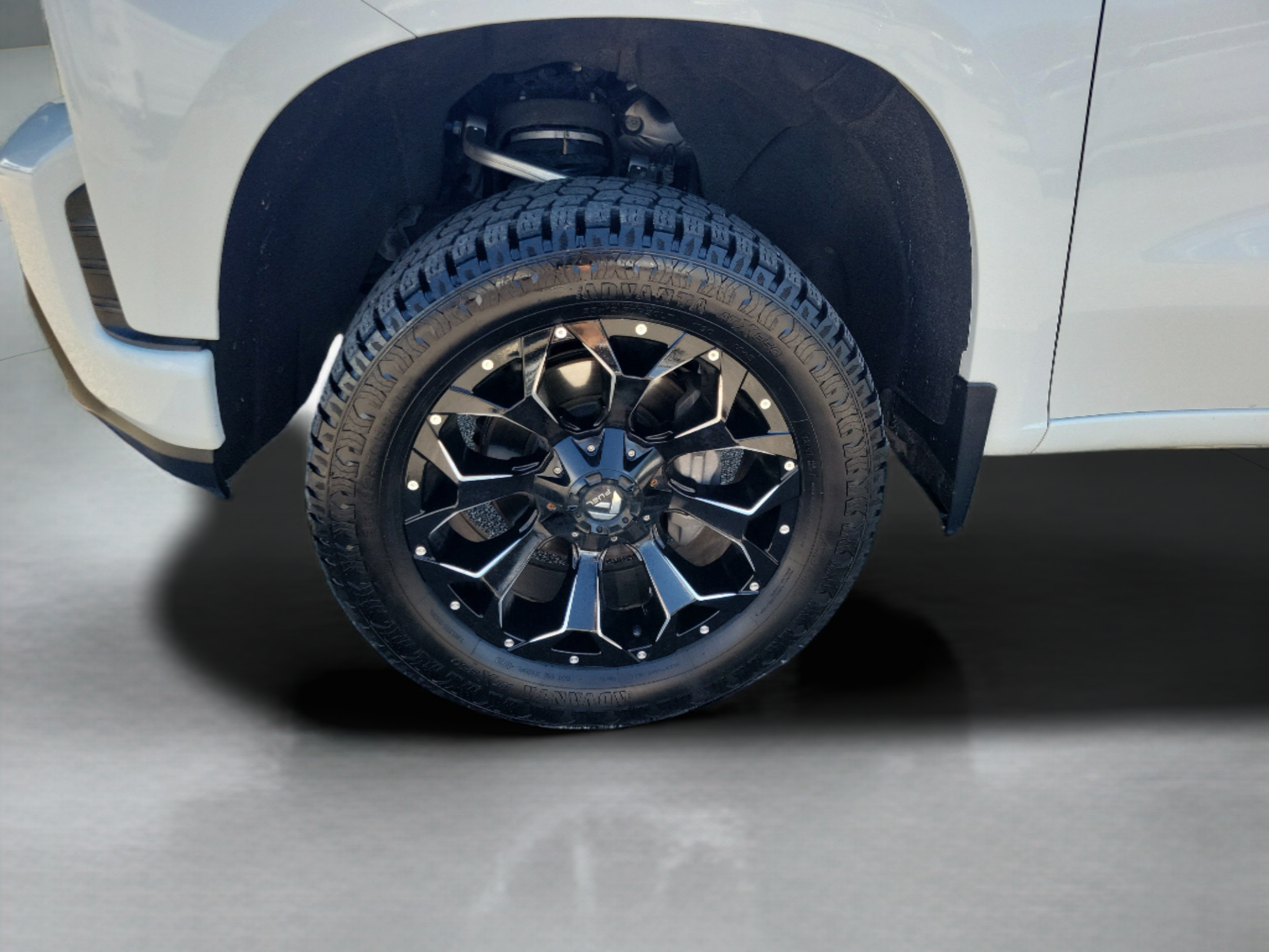 Used 2019 Chevrolet Silverado 1500 RST AWD/4WD image 6
