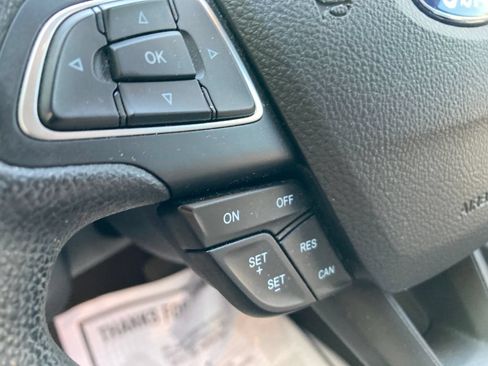 Used 2019 Ford Escape SE AWD/4WD image 35