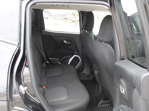 Used 2019 Jeep Renegade Sport w/ Sport Appearance Group image 57