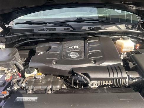 Used 2018 Nissan Armada SL w/ Moonroof Package image 32