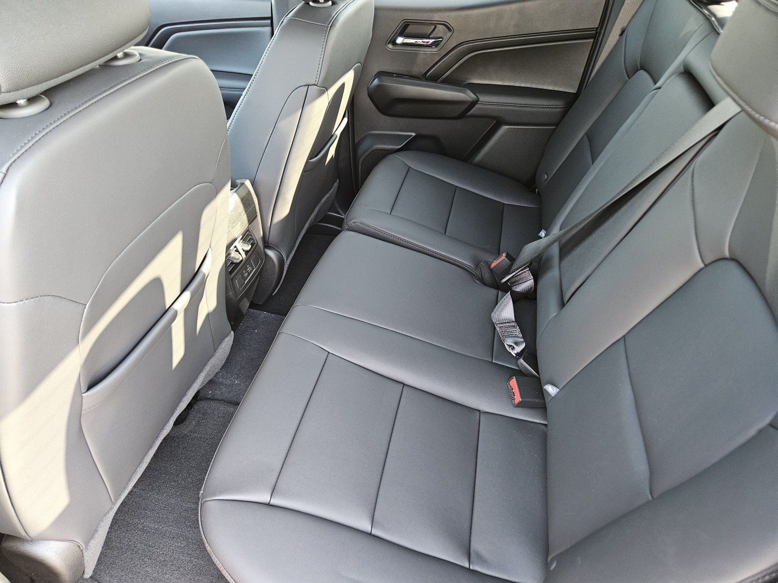 New 2026 Chevrolet Colorado LT w/ LT Convenience Package RWD image 19