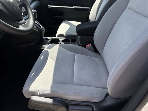 Used 2016 Honda CR-V SE image 11