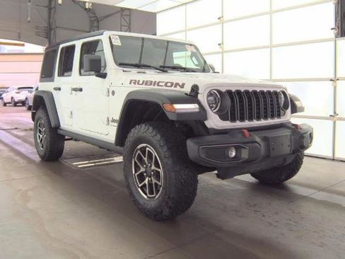 Used 2025 Jeep Wrangler Unlimited Rubicon AWD/4WD image 1