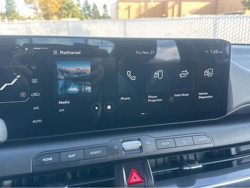 Certified 2025 Kia K4 EX image 8