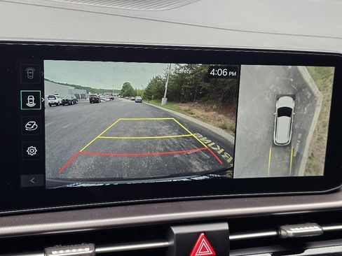 New 2026 Kia Sportage SX image 11