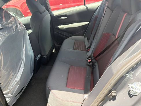 Used 2026 Toyota Corolla SE FWD image 3