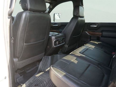 Used 2023 Chevrolet Silverado 2500 High Country w/ Z71 Off-Road Package AWD/4WD image 12