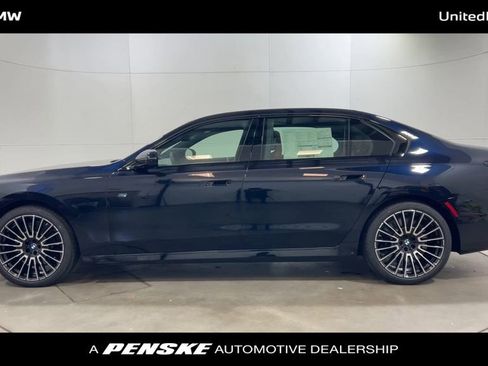 New 2025 BMW 760i xDrive w/ Executive Package image 5