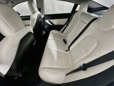 Used 2019 Tesla Model 3 Standard Range Plus RWD image 27