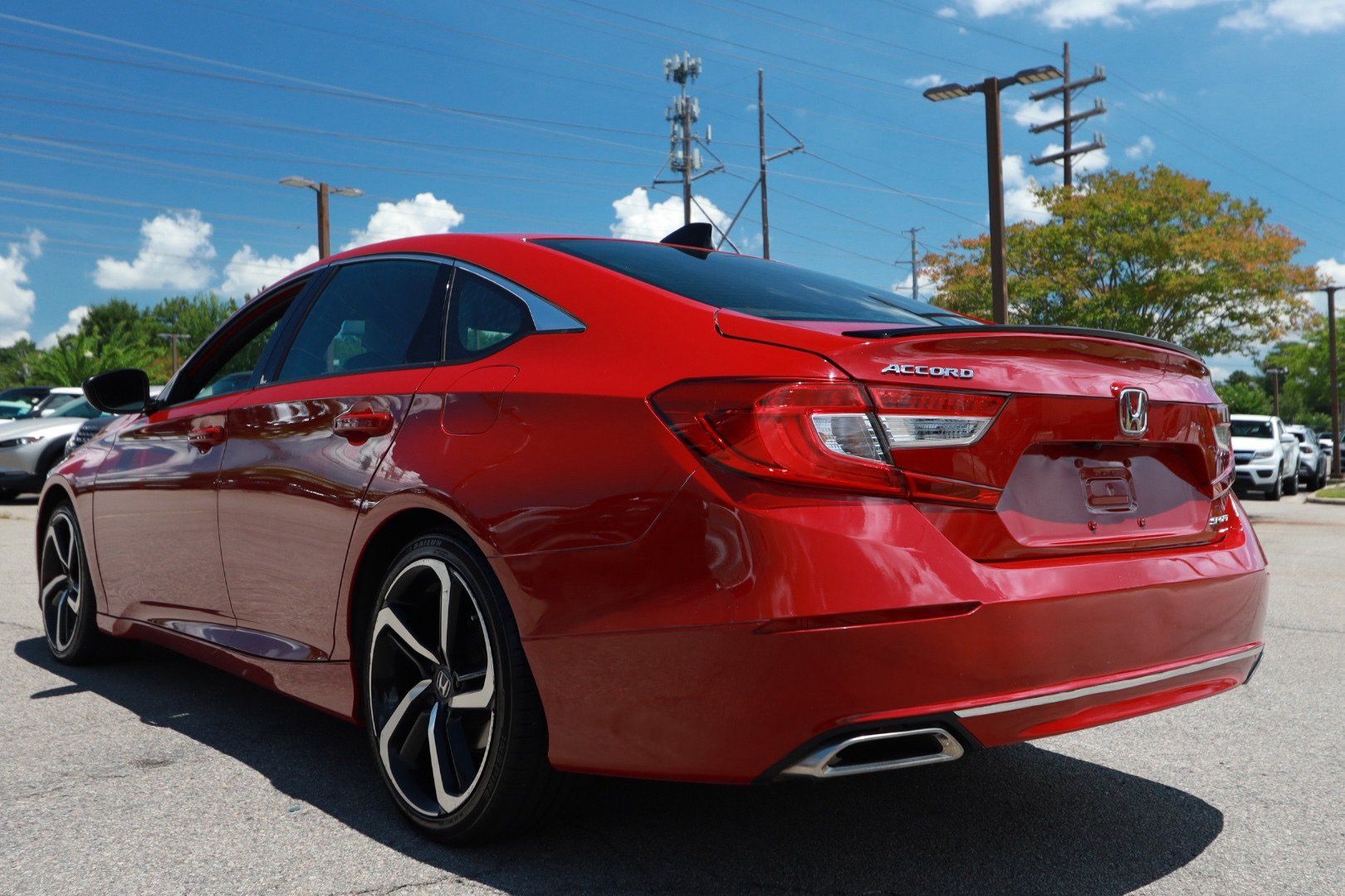 Used 2022 Honda Accord Sport image 3