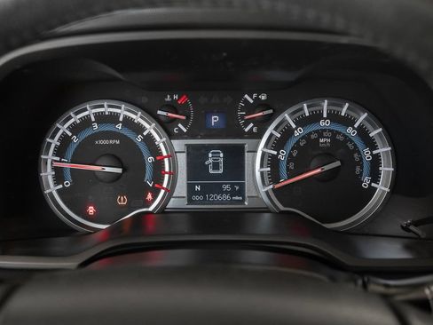 Used 2019 Toyota 4Runner Limited w/ Convenience Package RWD image 26