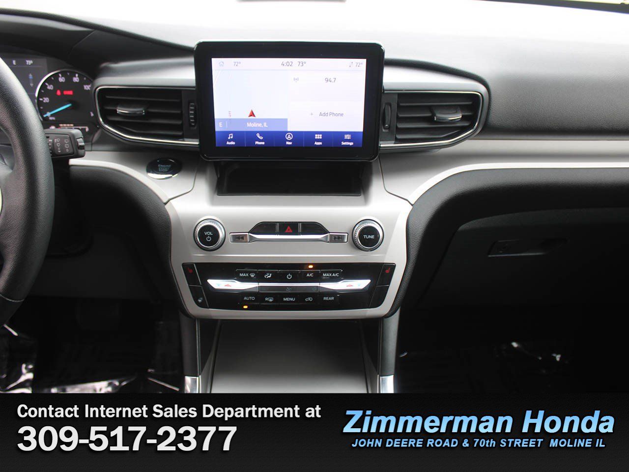 Used 2023 Ford Explorer XLT w/ Equipment Group 202A AWD/4WD image 17