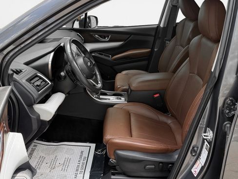 Used 2019 Subaru Ascent Touring AWD/4WD image 11