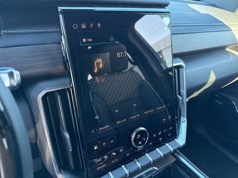 New 2026 GMC Acadia Denali image 13