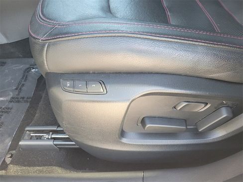 Certified 2022 MAZDA CX-5 Carbon Edition image 4