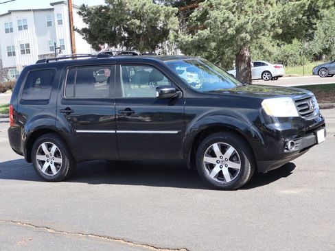 Used 2012 Honda Pilot Touring image 2