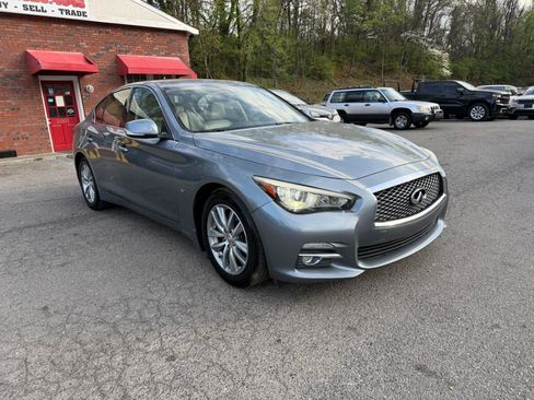 Used 2015 INFINITI Q50 Premium w/ Navigation Package image 3