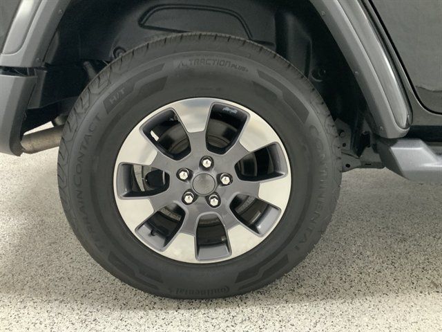 Used 2018 Jeep Wrangler Unlimited Sahara AWD/4WD image 10