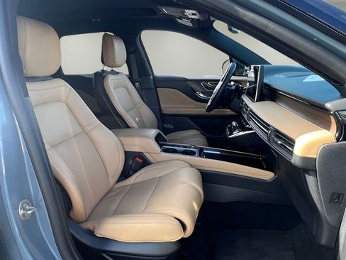 Used 2023 Lincoln Corsair Reserve w/ Equipment Group 202A image 19