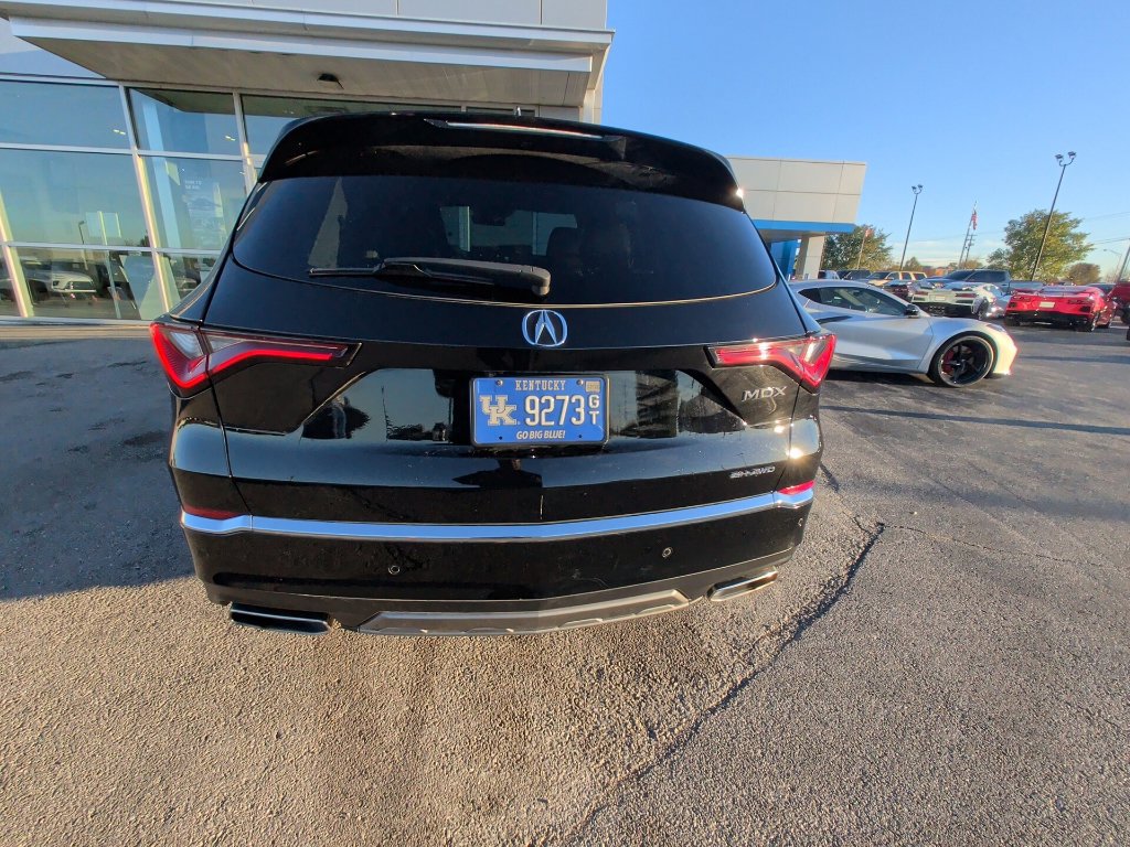 Used 2025 Acura MDX w/ Technology Package AWD/4WD image 5