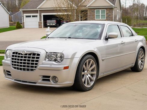 Used 2006 Chrysler 300 SRT8 w/ SRT Option Group II RWD image 14