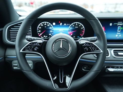 Certified 2025 Mercedes-Benz GLE 350 4MATIC image 22