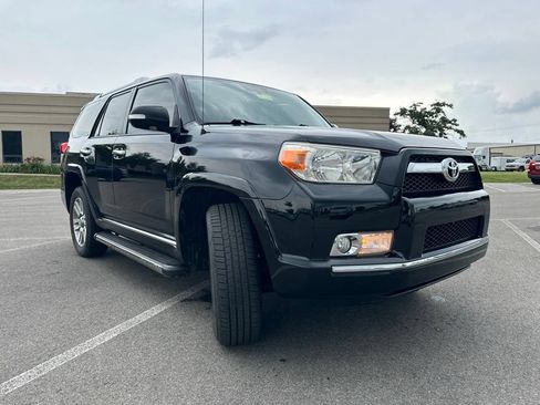 Used 2013 Toyota 4Runner Limited AWD/4WD image 12