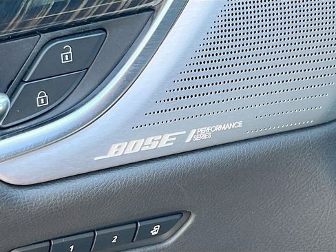 Used 2022 Cadillac XT6 Premium Luxury w/ Technology Package image 19