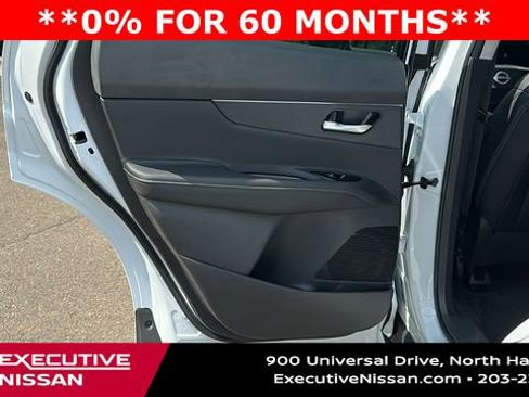 New 2025 Nissan Murano SV image 22