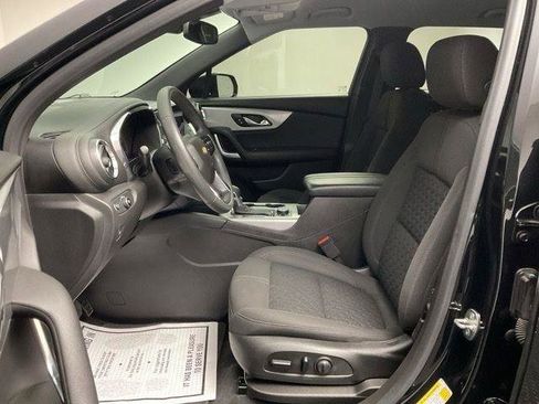 Used 2021 Chevrolet Blazer LT FWD image 12