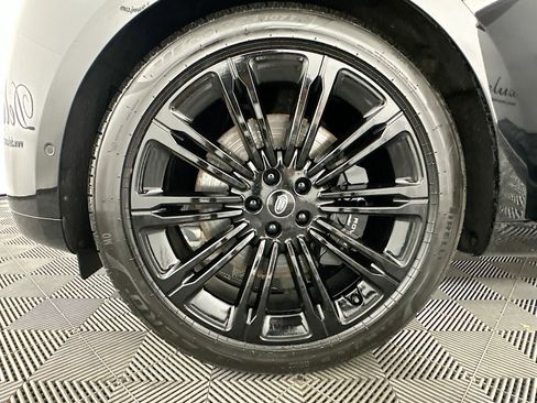Used 2023 Land Rover Range Rover SE AWD/4WD image 32