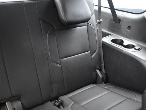 Used 2020 Chevrolet Suburban Premier w/ RST 6.2L Performance Edition image 31