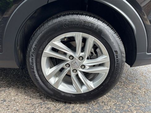 Used 2025 Buick Envista Preferred FWD image 29