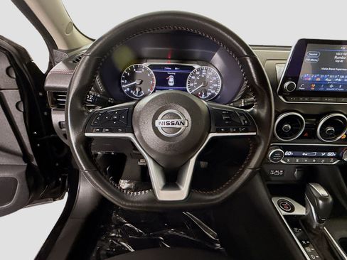 Used 2023 Nissan Sentra SR w/ Midnight Edition Package FWD image 13
