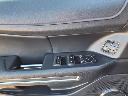 Used 2022 Ford Expedition Limited image 29