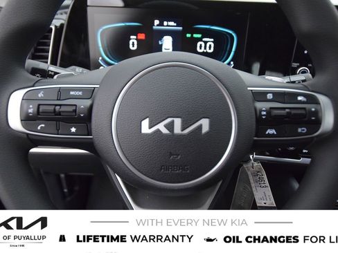 New 2025 Kia Sportage LX image 26