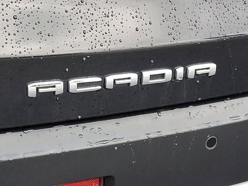 Used 2023 GMC Acadia SLE w/ Driver Convenience Package image 31