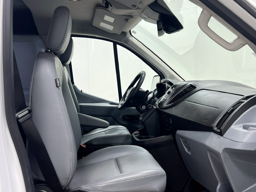 Used 2019 Ford Transit 150 148 Low Roof w/ Exterior Upgrade Package RWD image 32