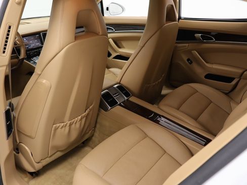 Used 2013 Porsche Panamera S w/ Premium Pkg Plus image 20