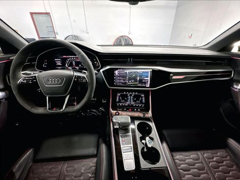 Used 2025 Audi RS 6 performance w/ Matte Carbon Package AWD/4WD image 16