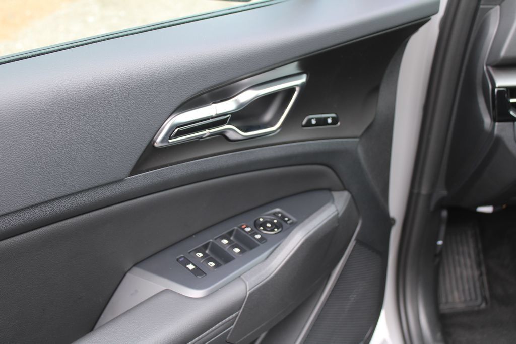 New 2027 Kia Sportage SX FWD image 19