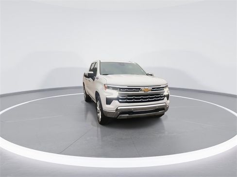 Certified 2023 Chevrolet Silverado 1500 LTZ image 3