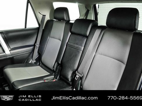 Used 2023 Toyota 4Runner SR5 Premium w/ Moonroof Package RWD image 18