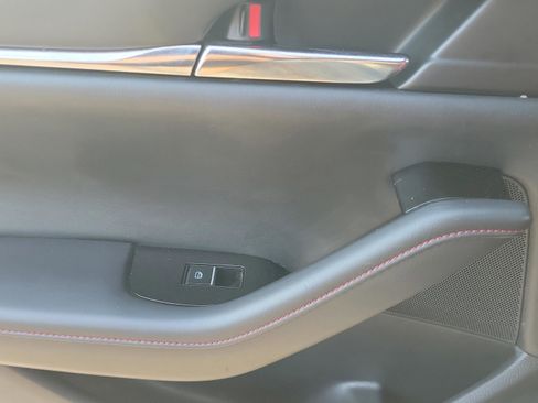Used 2023 MAZDA MAZDA3 s image 25